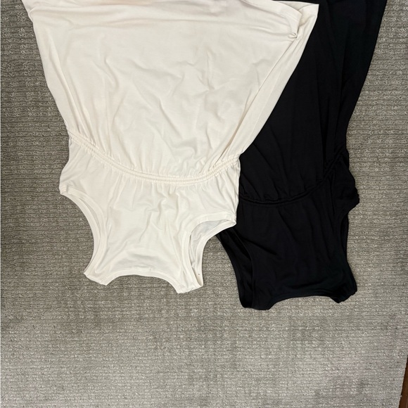 Athleta Women's Tank Tops - Black and White - Picture 2 of 2